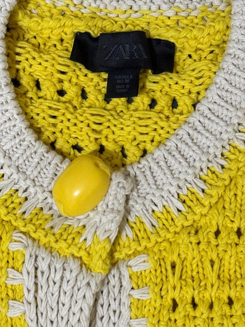 Zara Oversized Button Knitted Waistcoat Top Yellow (Category: Sleeveless) located in Makati City. Submitted by loriz_mar (Listing ID 1413565213, Image 2). Description: Zara knit vest in vibrant yellow with cream trim. Size S. Button-up front, round neckline, and sleeveless. Relaxed fit, perfect for layering..