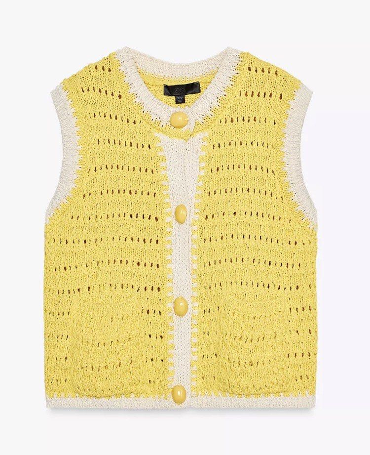 Zara Oversized Button Knitted Waistcoat Top Yellow (Category: Sleeveless) located in Makati City. Submitted by loriz_mar (Listing ID 1413565213, Image 1). Description: Zara knit vest in vibrant yellow with cream trim. Size S. Button-up front, round neckline, and sleeveless. Relaxed fit, perfect for layering..