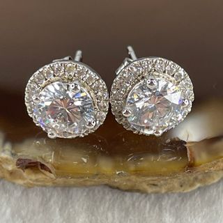 (Category: ) located in . Submitted by huangsjadeiteandjewelry (Listing ID 1413739657, Image 1). Description: .