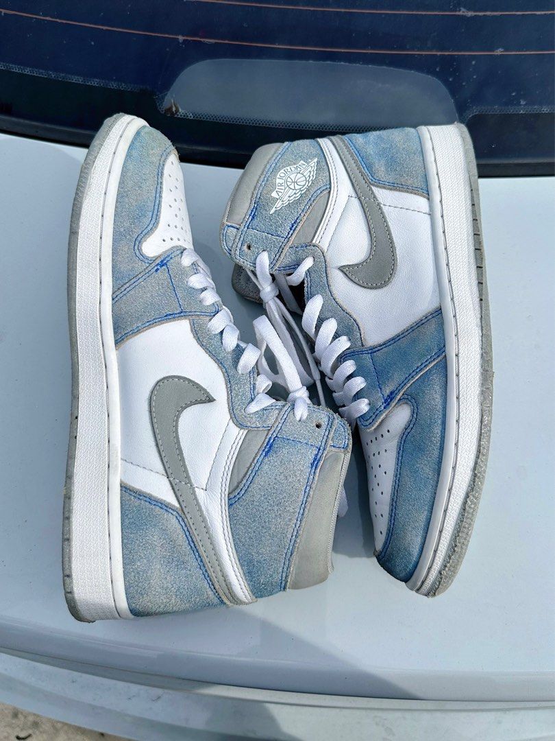Air Jordan 1 High OG (Category: Sneakers) located in Caloocan City. Submitted by jmtheseller (Listing ID 1413822799, Image 1). Description: Jordan 1 Hyper Royal 8.5US -Authentic/No Box -SRP 15k above please search -like new condition, mint -Hindi ko na gagamit kasi makipot pala ang dulo, malapad kasi paa ko, kaya sikip siya Meetup muntinlupa or cavite or lbc lalamove .