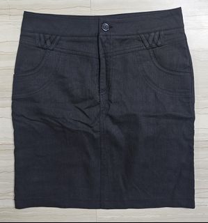 (Category: ) located in . Submitted by happiercloset (Listing ID 1413818200, Image 1). Description: .
