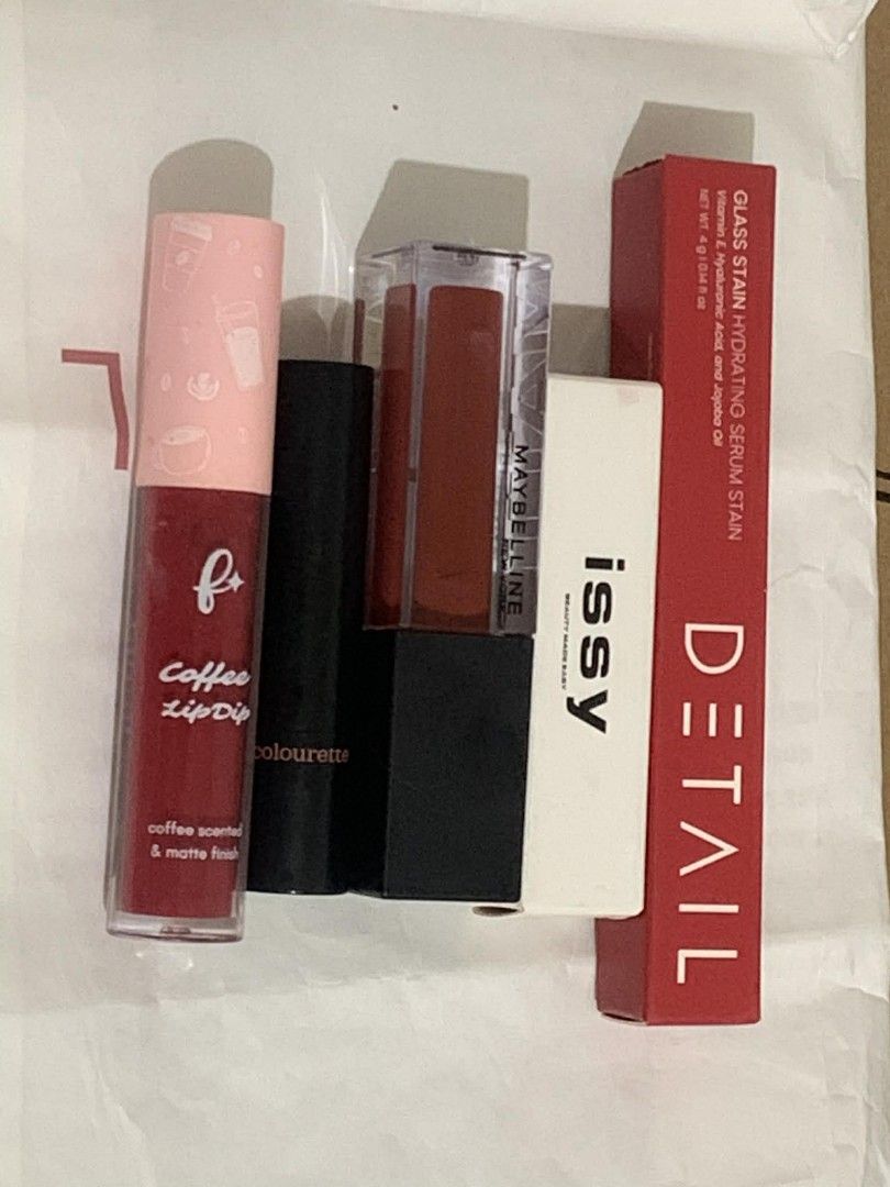 Brandnew Lippies Take All/Bundle✨ (Category: Makeup) located in Quezon City. Submitted by rarefindsgirlie (Listing ID 1413753723, Image 2). Description: ✨ brandnew lippies/never been used (swinatch lang sa arm tapos tambak na sa makeup kit🥲) ✨ shades posted (more on muted red, brown red or u can search on tiktok ng swatches) SUITS ON WARM - NEUTRAL🥳 ✨ total of 4 lippies with 1 free (bnew/unused too) colourette, issy, maybeline, detail co.🤗 ✨ e
