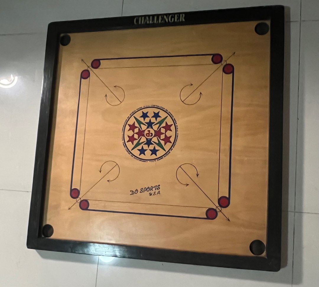 Carrom Board 80cm x 80cm WITH CHIPS, Hobbies & Toys, Toys & Games on ...