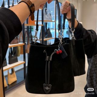 由 lin_zi____ (刊登 ID 1413707966，圖片 1) 提交，位於 的 (類別：)，說明：。