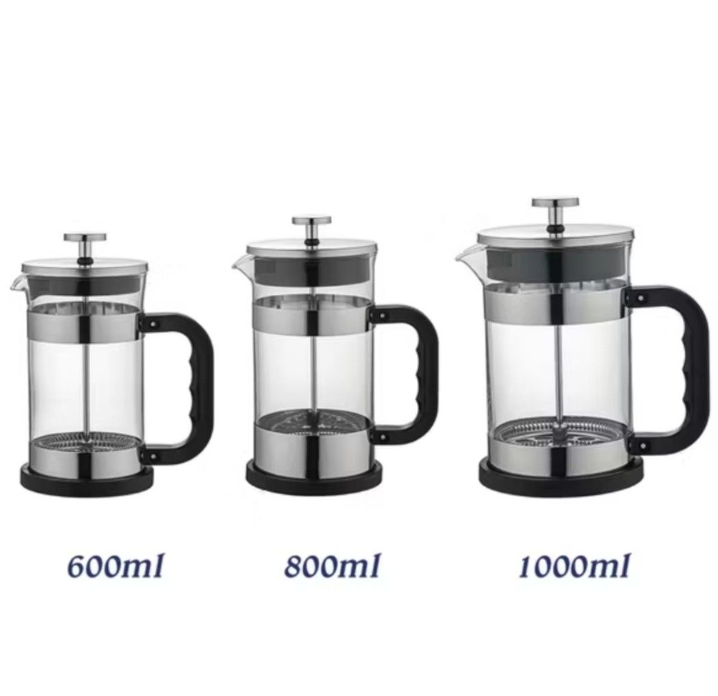 Coffee press 600ml (Category: Coffee & Tea Tableware) located in Manila. Submitted by anythinggoesshop (Listing ID 1413777197, Image 2). Description: intended as a gift but bought the wrong size. bought for 449.(with voucher) brand new never used..