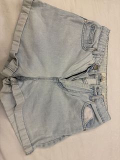 (Category: ) located in . Submitted by charlidee72 (Listing ID 1413784362, Image 1). Description: .