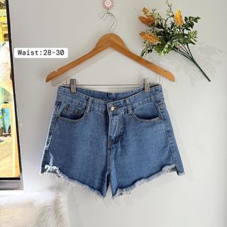 (Category: ) located in . Submitted by minterseter (Listing ID 1413692244, Image 1). Description: .