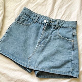 (Category: ) located in . Submitted by krsch (Listing ID 1413787194, Image 1). Description: .