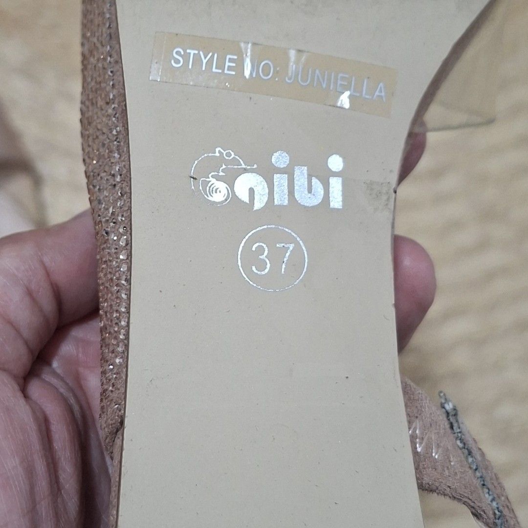 Gibi Junella Heels Size 37 (Category: Heels) located in Pasig City. Submitted by avcan (Listing ID 1413705006, Image 2). Description: - Gibi Junella heels - Champagne color - Size 37 - Pointed toe - Slingback strap - Moderate heel height - Great for special events - Used once for a wedding.
