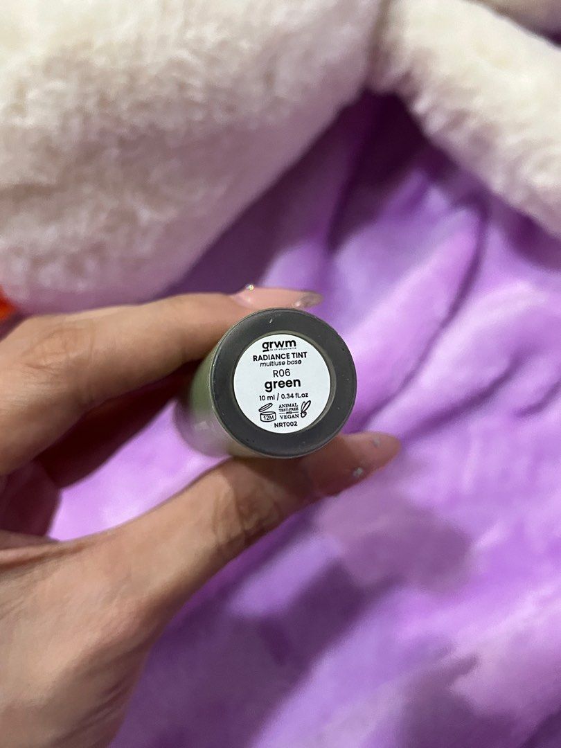 GRWM Radiance Tint Green Concealer (Category: Makeup) located in Makati City. Submitted by annee_di (Listing ID 1413841346, Image 2). Description: GRWM Radiance Tint Shade Shifter Shade: Green May be used for color correcting redness. - Consumed around a pea-sized amount - Originally bought for ₱399 - Component only. No box RFS: not needed & decluttering MOP: PNB, Maribank, Gcash Delivery fee shouldered by buyer Makati-based .