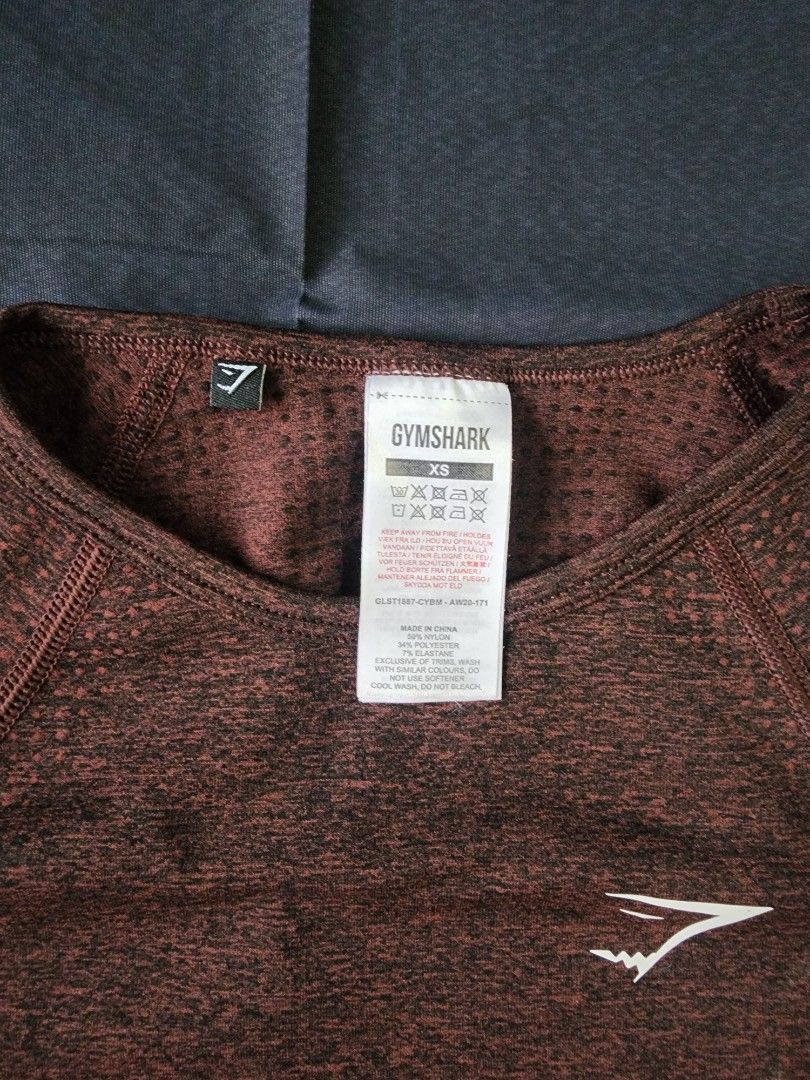 Gymshark compression T-Shirt (not onxy) (Category: Announcements) located in Manila. Submitted by cardano (Listing ID 1413842461, Image 1). Description: - Gymshark compression t-shirt - Color: dark red - Size: xs like new.