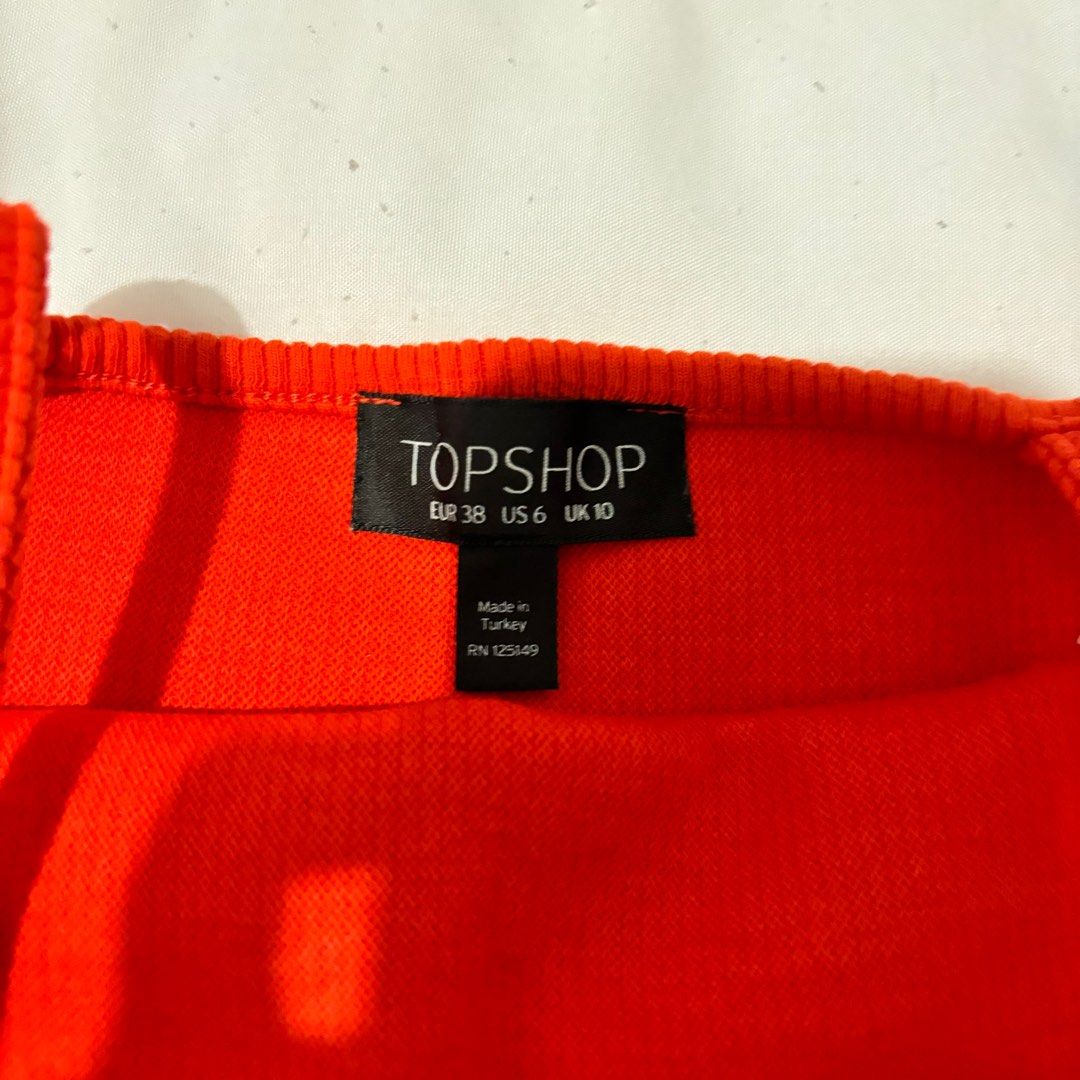 Basic Halter Tops (Bundle) - Topshop etc (Category: Sleeveless) located in Quezon City. Submitted by __declutterwithme (Listing ID 1413834455, Image 2). Description: Gray Halter Top - 60 Moss Green Halter Top - 60 Red Halter Top (TOPSHOP) - 200 Shein Black Top - 100 .