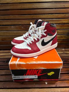 (Category: ) located in . Submitted by sneakerhunter30 (Listing ID 1413780433, Image 1). Description: .