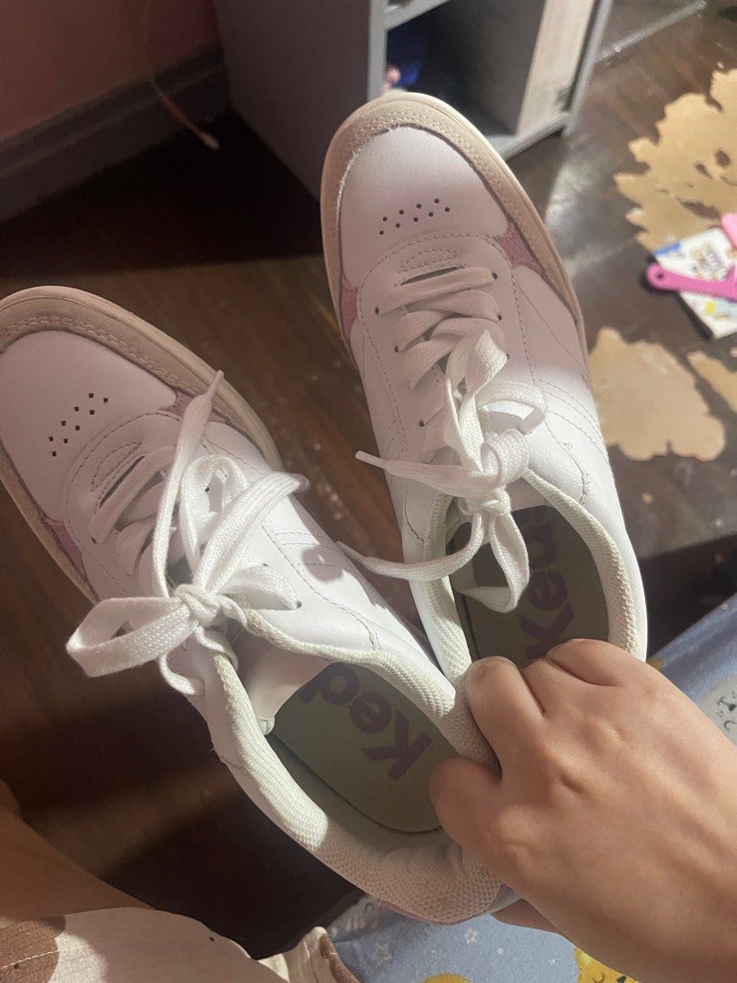 Keds Skyler II (Category: Sneakers) located in Mandaluyong City. Submitted by swappycorner (Listing ID 1413810731, Image 2). Description: size is 7.5 used once in event and then never used bought for 4590 in Keds Store Megamall.