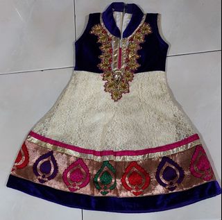 (Category: ) located in . Submitted by clearancebaju (Listing ID 1413804106, Image 1). Description: .