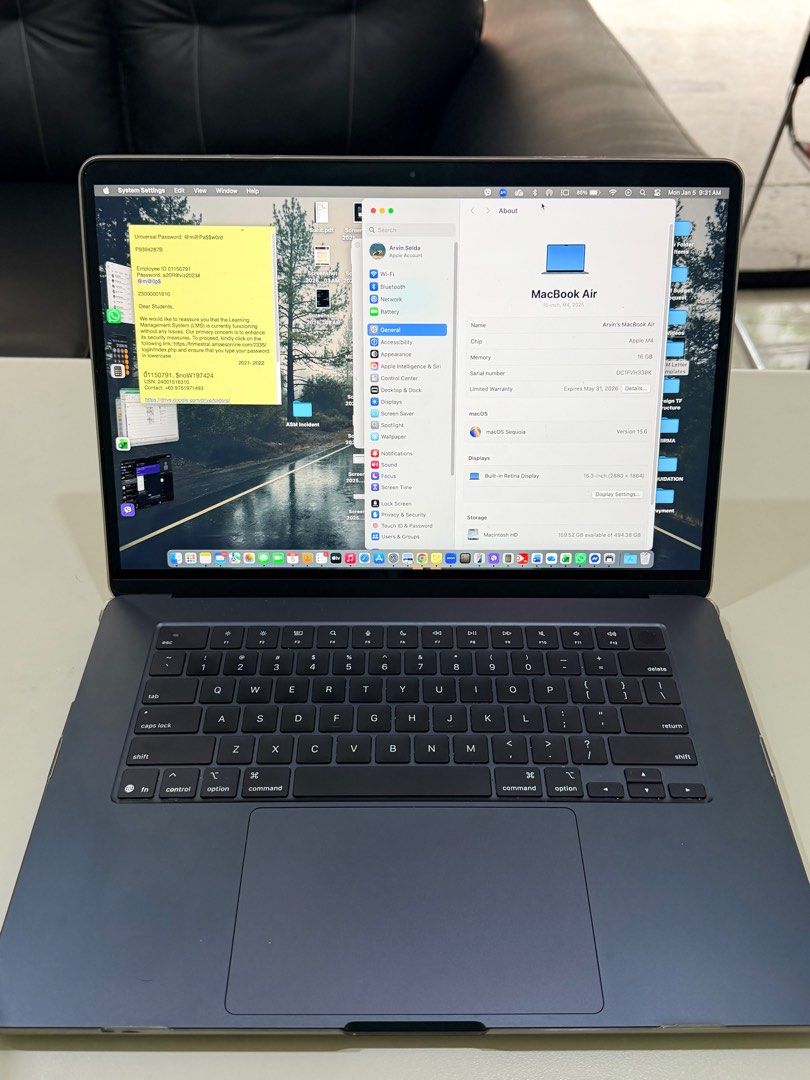 MacBook Air 15-inch M4 2026 (Category: Laptops & Notebooks) located in Makati City. Submitted by adselda (Listing ID 1413660698, Image 2). Description: Selling my MacBook Air 15-inch (2025) in excellent condition. Very well taken care of, no issues, smooth performance—perfect for work, school, or content creation. Specs: • Model: MacBook Air 15-inch (2025) • Chip: Apple M4 • Memory: 16GB RAM • Storage: 512GB SSD • Display: 15.3-inch Retina (2880 