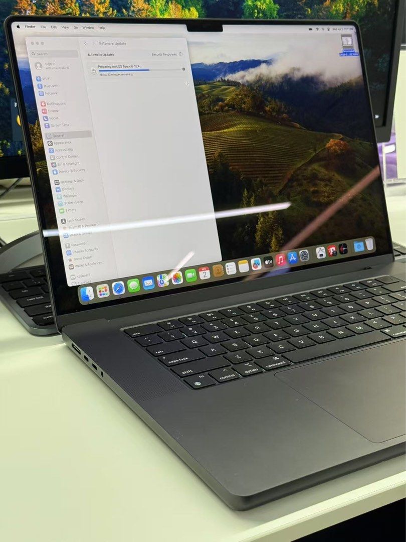 Macbook Pro M3 Max  16 inch 36/1tb