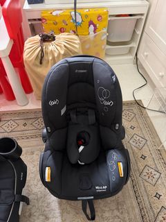 (Category: ) located in . Submitted by prelovedclothes18 (Listing ID 1413710775, Image 1). Description: .