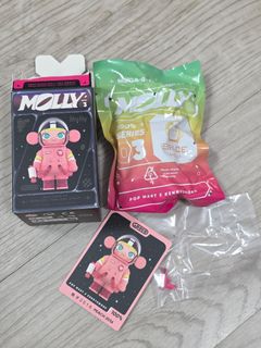 （分類：）位於 。 由 hellocha00000 提交（商品編號 1413669933，圖片 1）。簡介： 。