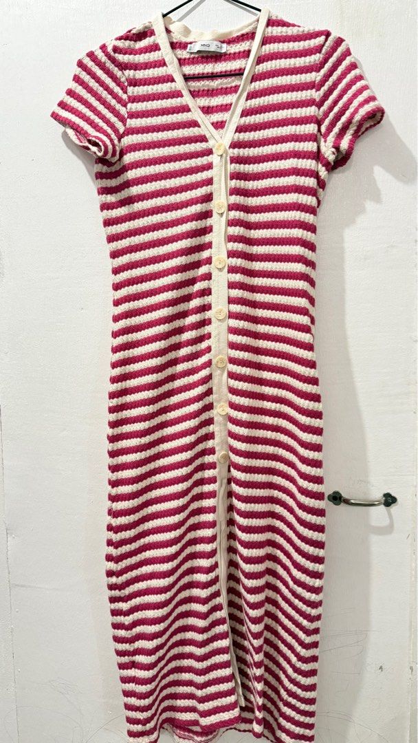 MNG Striped Midi Dress (Category: Dresses) located in Manila. Submitted by narshmallow (Listing ID 1413773819, Image 1). Description: - MNG midi dress - Size: S - Pattern: Pink and white stripes - Neckline: V-neck - Design: Button-down front - Sleeves: Short-sleeved - Fabric: Textured.