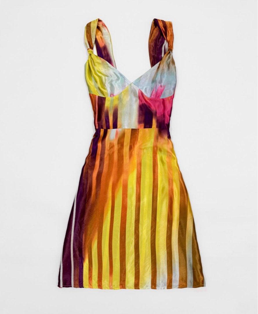 Moda International Silk Dress Size 6 (Category: Dresses) located in San Pedro. Submitted by danasabfl (Listing ID 1413756534, Image 1). Description: - Moda International silk dress - Size 6 (fits S-M) - Colorful striped pattern - V-neckline - Knotted straps - Made in China.