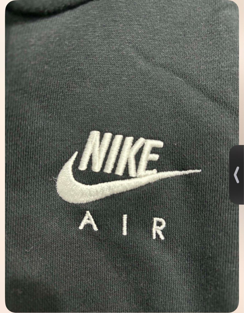 Nike Air Hoodie - Black - Medium (Category: Hoodies) located in Manila. Submitted by coolwinddd (Listing ID 1413790117, Image 3). Description: - Nike Air hoodie - Black color - Zip-up front - Nike Air logo on chest and sleeve - Size: Medium - Made in China.