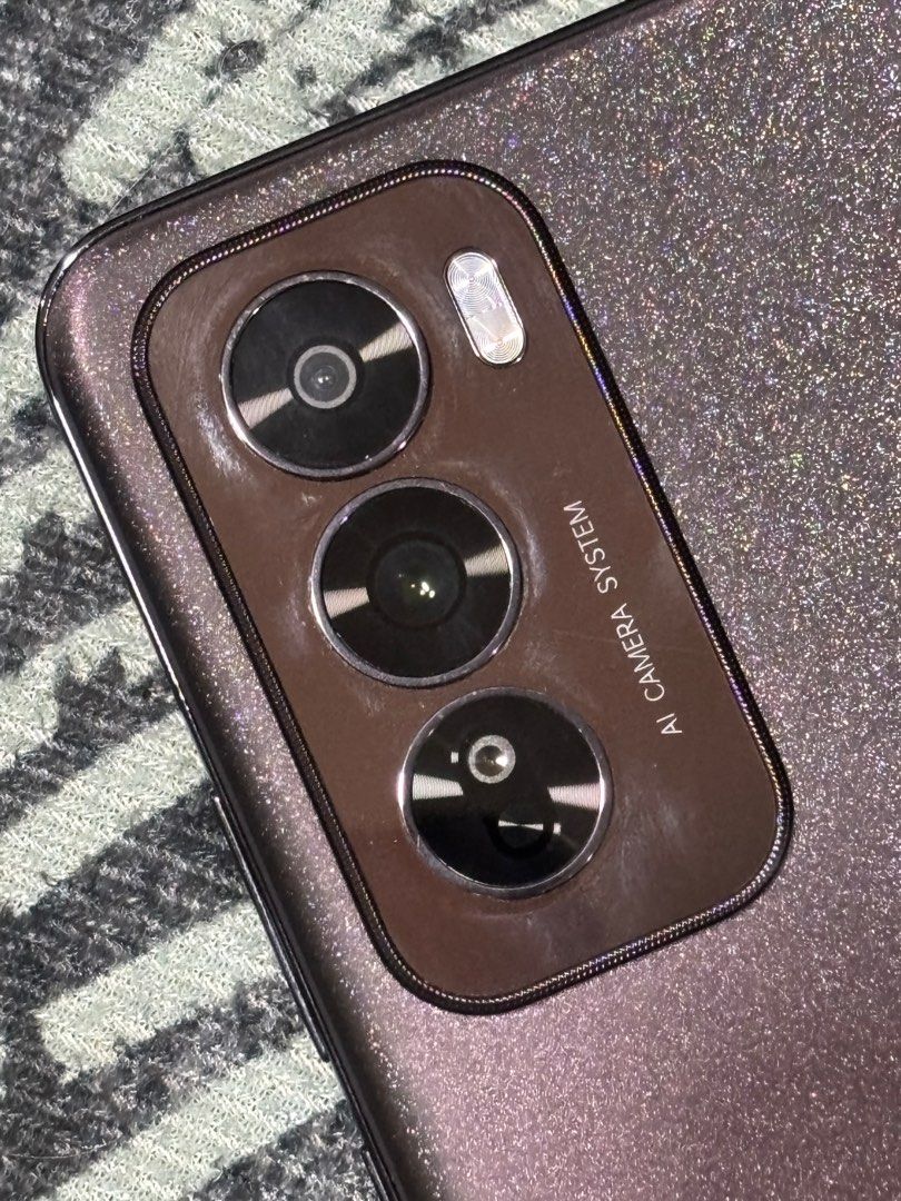 Oppo Reno 12 5G 256 GB (Category: Cases & Sleeves) located in Antipolo. Submitted by nmnmix (Listing ID 1413731143, Image 2). Description: No Issues (Lady Owned) Ready to use PM for more Details and Inquiries Brand new price: 20k Price is negotiable for sure buyers .