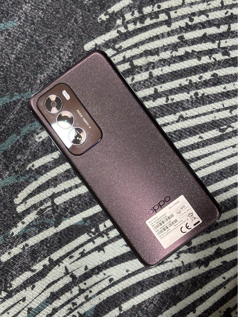 Oppo Reno 12 5G 256 GB (Category: Cases & Sleeves) located in Antipolo. Submitted by nmnmix (Listing ID 1413731143, Image 1). Description: No Issues (Lady Owned) Ready to use PM for more Details and Inquiries Brand new price: 20k Price is negotiable for sure buyers .