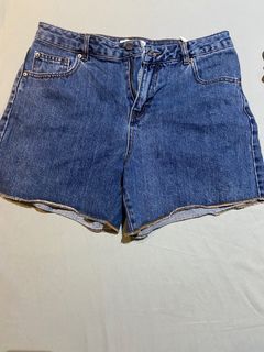 (Category: ) located in . Submitted by preluvde (Listing ID 1413801598, Image 1). Description: .