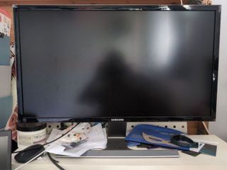 (Category: ) located in . Submitted by rainy (Listing ID 1411094160, Image 1). Description: .