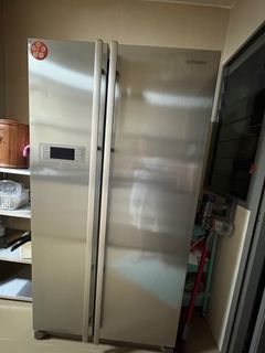 (Category: ) located in . Submitted by kentmarkxz (Listing ID 1413776480, Image 1). Description: .