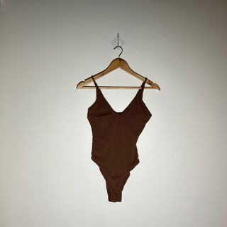 (Category: ) located in . Submitted by shopdeclutterfly (Listing ID 1413834490, Image 1). Description: .