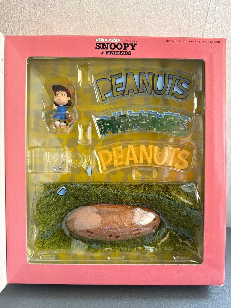 Snoopy Peanuts Toy Figures (Category: Figurines & Statues) located in Pasig City. Submitted by JMToysandCollectibles (Listing ID 1413757690, Image 2). Description: Snoopy Peanuts Toy Figures PHP800 Came from Japan Pick Up or Delivery via Lalamove/ Grab MOP: Gcash/BPI/ BDO.