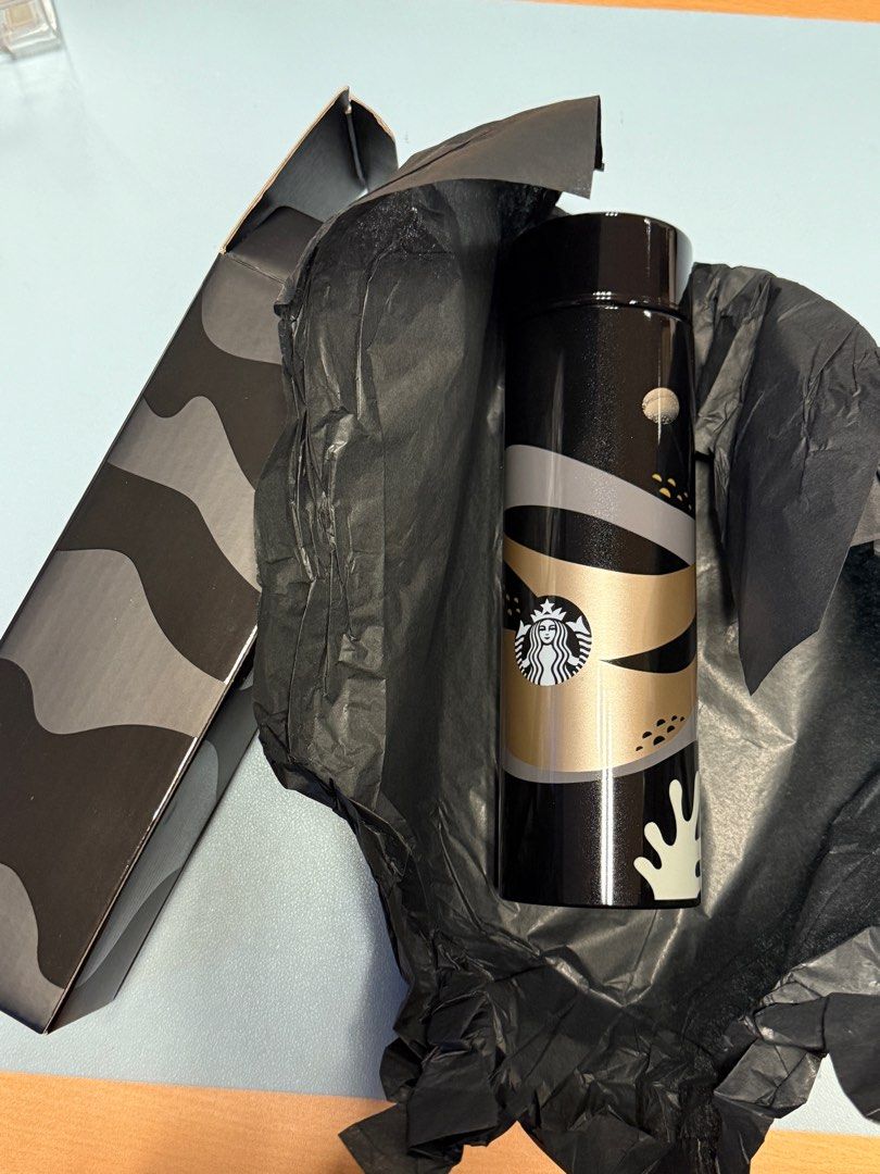 Starbucks 2025 Tumbler (Category: Water Bottles & Tumblers) located in Makati City. Submitted by secondlife.inventory (Listing ID 1413744084, Image 2). Description: Starbucks 2025 Tumbler Brand New with Box BGC Pick Up.