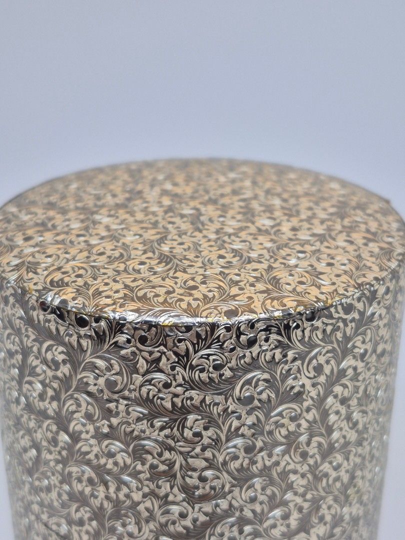 Tea canister (Category: Coffee & Tea Tableware) located in Santa Rosa. Submitted by thesecondshelf (Listing ID 1413765071, Image 2). Description: please see photos.