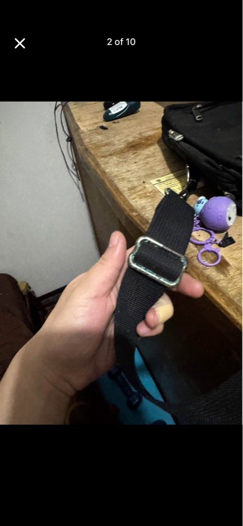 TUMI Nylon ballistic bag (Category: Briefcases) located in Manila. Submitted by calangichr11225 (Listing ID 1413759654, Image 3). Description: TUMI Nylon ballistic bag ₱3995 Excellent condition May dumi lang sa strap Pm for details.