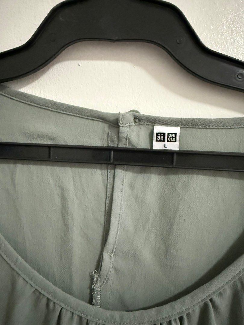 Uniqlo dress (Category: Dresses) located in San Luis. Submitted by dialopez (Listing ID 1413789202, Image 2). Description: .