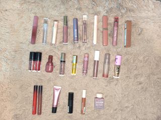 (Category: ) located in . Submitted by hanism6 (Listing ID 1413724203, Image 1). Description: .