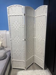 (Category: ) located in . Submitted by shoppingwithsha22 (Listing ID 1413801393, Image 1). Description: .
