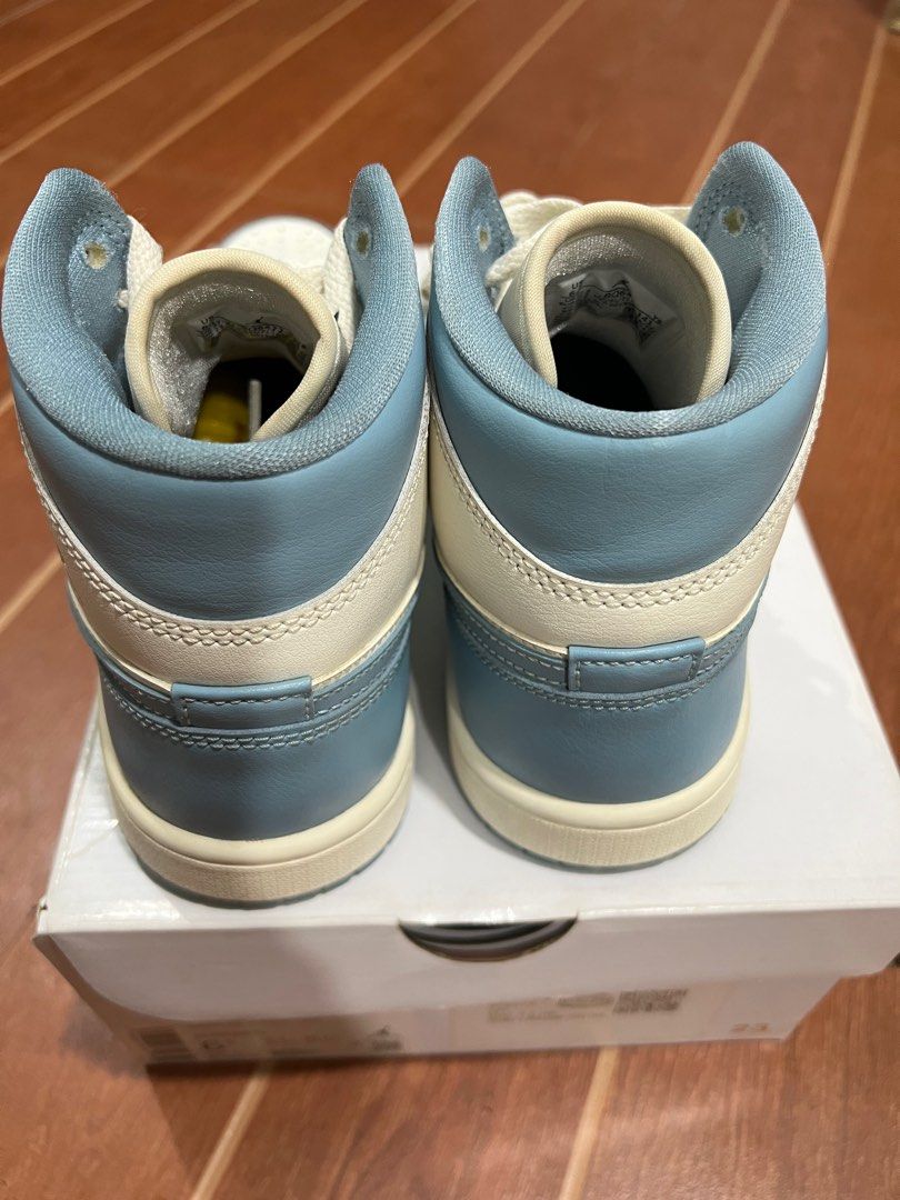 WMNS Air Jordan 1 Mid - Sail/Worn Blue (Category: Sneakers) located in Bacoor. Submitted by preloveditemsxox (Listing ID 1413833032, Image 3). Description: - Air Jordan 1 Mid UNC womens BOUGHT FOR 12,000 @rock n sole ph Alabang town center , AUTHENTIC 100% MONEY BACK , BUYER SHOULD CHECK THE ITEMS PERSONALLY AS I DONT ACCEPT RETURN AND REFUND . BARELY USED, USED UP TO 3X MAX STILL BUY AT YOUR OWN RISK . STORED PROPERLY - Color: Blue and White - S