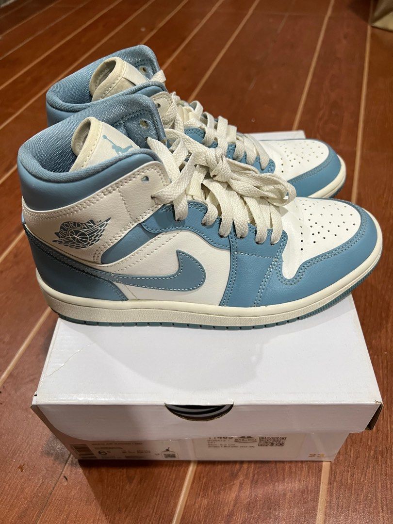 WMNS Air Jordan 1 Mid - Sail/Worn Blue (Category: Sneakers) located in Bacoor. Submitted by preloveditemsxox (Listing ID 1413833032, Image 1). Description: - Air Jordan 1 Mid UNC womens BOUGHT FOR 12,000 @rock n sole ph Alabang town center , AUTHENTIC 100% MONEY BACK , BUYER SHOULD CHECK THE ITEMS PERSONALLY AS I DONT ACCEPT RETURN AND REFUND . BARELY USED, USED UP TO 3X MAX STILL BUY AT YOUR OWN RISK . STORED PROPERLY - Color: Blue and White - S