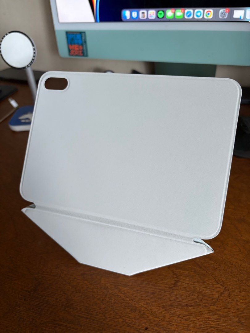 Y float Magnetic Case Cover for iPad Mini 6 / iPad Mini 7 (A17 Pro) (Category: Cases & Sleeves) located in Manila. Submitted by razelysonn (Listing ID 1413841180, Image 2). Description: FIXED PRICE location: Binondo .