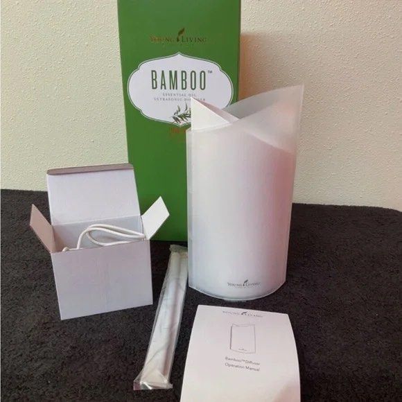 Young Living Essential Oil Ultrasonic Diffuser (Category: Air Purifiers & Dehumidifiers) located in Manila. Submitted by gogglesss (Listing ID 1413715041, Image 1). Description: SRP $42 / ₱2500.