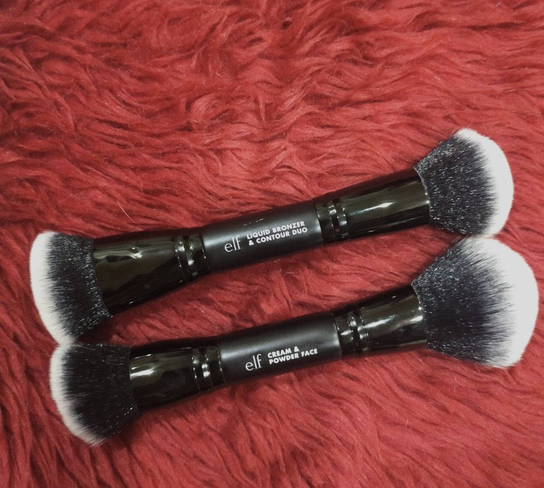2pcs ELF Dual Ended Brushes (Category: Makeup) located in Quezon City. Submitted by floreskari78555 (Listing ID 1413945901, Image 3). Description: 2pcs ELF Dual Ended Brush Set Hurry up while stocks Last ‼️‼️ legit💯 elf dual ended brushes high quality brush directly imported ❤️ contour,cream,foundation,bronzer,blush and powder brush❤️ Available for same day delivery via lalamove and LBC 2-7 days.