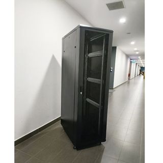 IT Network Cabinet Speedsmount Server Rack  收藏品 3