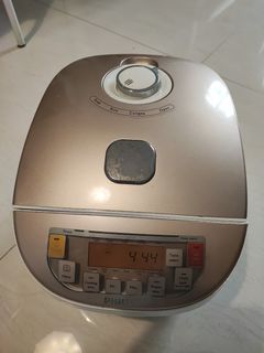（分類：）位於 。 由 laughleft07 提交（商品編號 1413872888，圖片 1）。簡介： 。