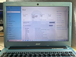 Schermo LCD LED Slim 15,6 Pollici Compatibile Con ACER Aspire V5-531/571 (1366x768, Lucido, Connettore 40 Pin)