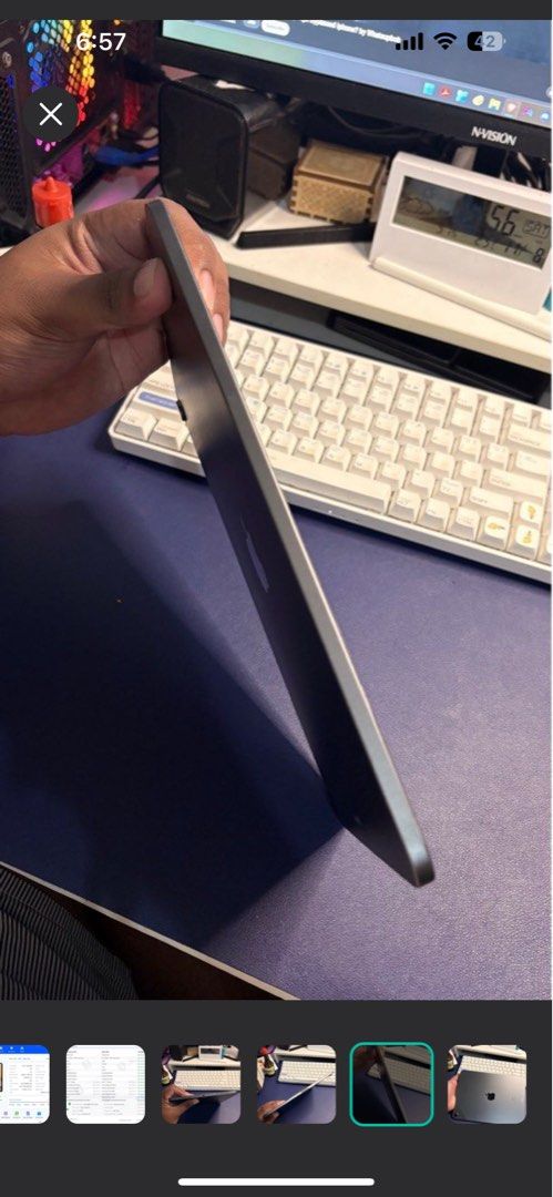 Apple iPad Air 4th Gen Space Gray (Category: iPad) located in Manila. Submitted by kevinpolaris (Listing ID 1414024978, Image 2). Description: - Apple iPad Air 4th Generation (Space Gray) - Sleek design with USB-C port - Vibrant display - Device verification score: 98 - Battery health: 82% - Warranty expired - In good working condition.