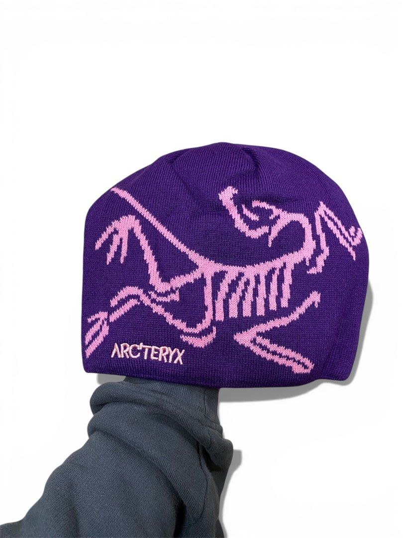 Arc'teryx Beanie (Category: Caps & Hats) located in Manila. Submitted by thrift2mill (Listing ID 1414022868, Image 2). Description: .
