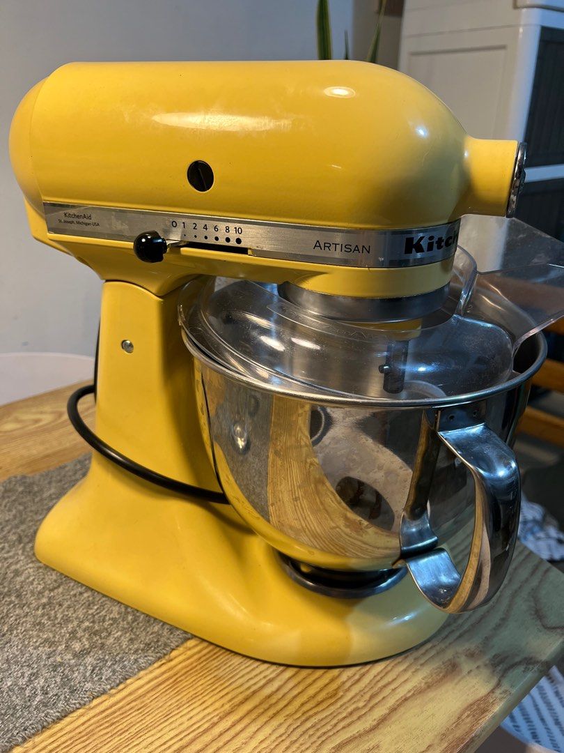 ARTISAN KitchenAid Stand Mixer (Almost New) (Category: Hand & Stand Mixers) located in Manila. Submitted by a.antique02 (Listing ID 1413951882, Image 1). Description: Almost new, Used 3 times only. Complete Set, with Box. No longer Used..